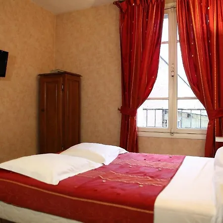 Du Cygne Hotel 2*