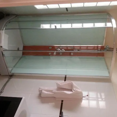 호텔 뒤 시뉴 2*