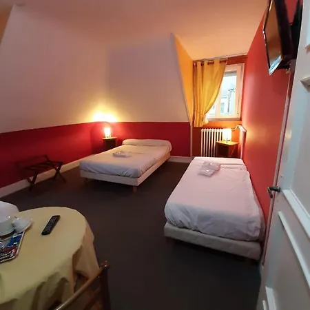 뒤 시뉴 호텔 2*