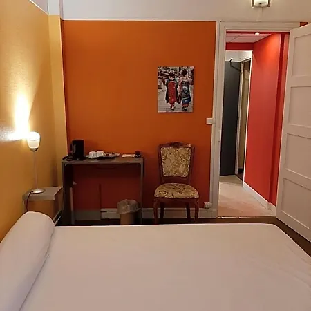 酒店 季内酒店 博韦