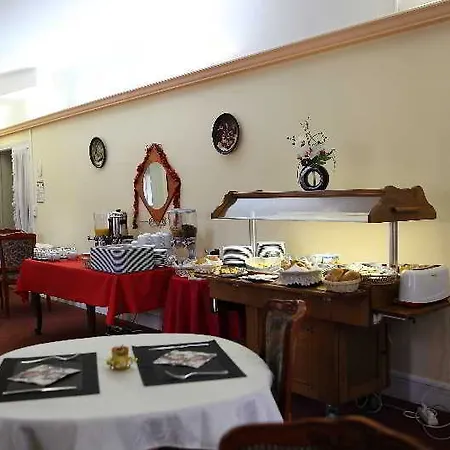 Du Cygne Ξενοδοχείο