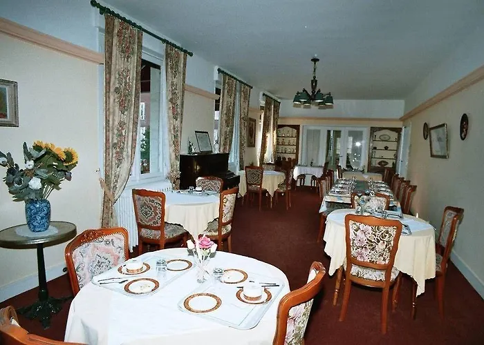 Hotel Du Cygne Beauvais